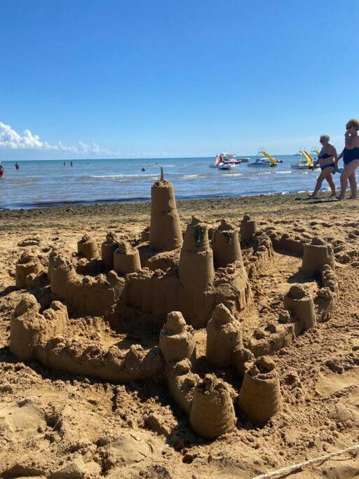 Appartamento Incantevole 300M Dal Mare Lignano Sabbiadoro Exterior foto